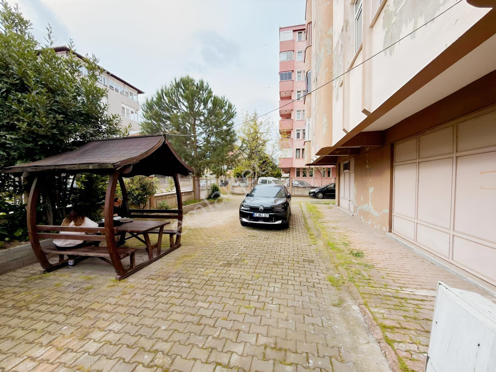 Yoldaş Emlaktan Körfez Mah 3+1 Kiralık Daire - Görsel 11