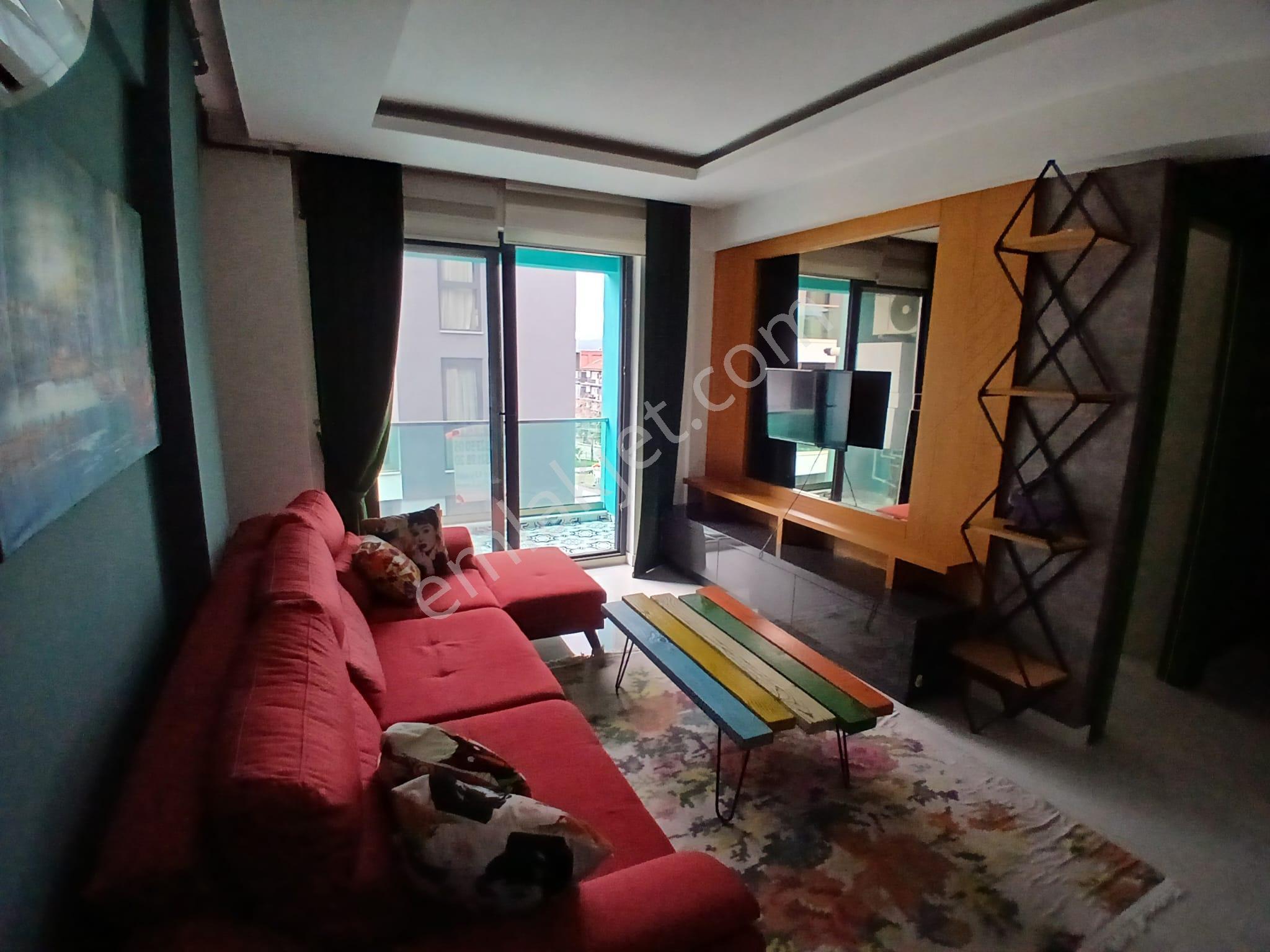 Ender Uysal Gayrimenkulden 1.5+1 Güvenlikli Balkonlu Spor Salonlu Klimalı Lüx Eşyalı Apart... - Görsel 4