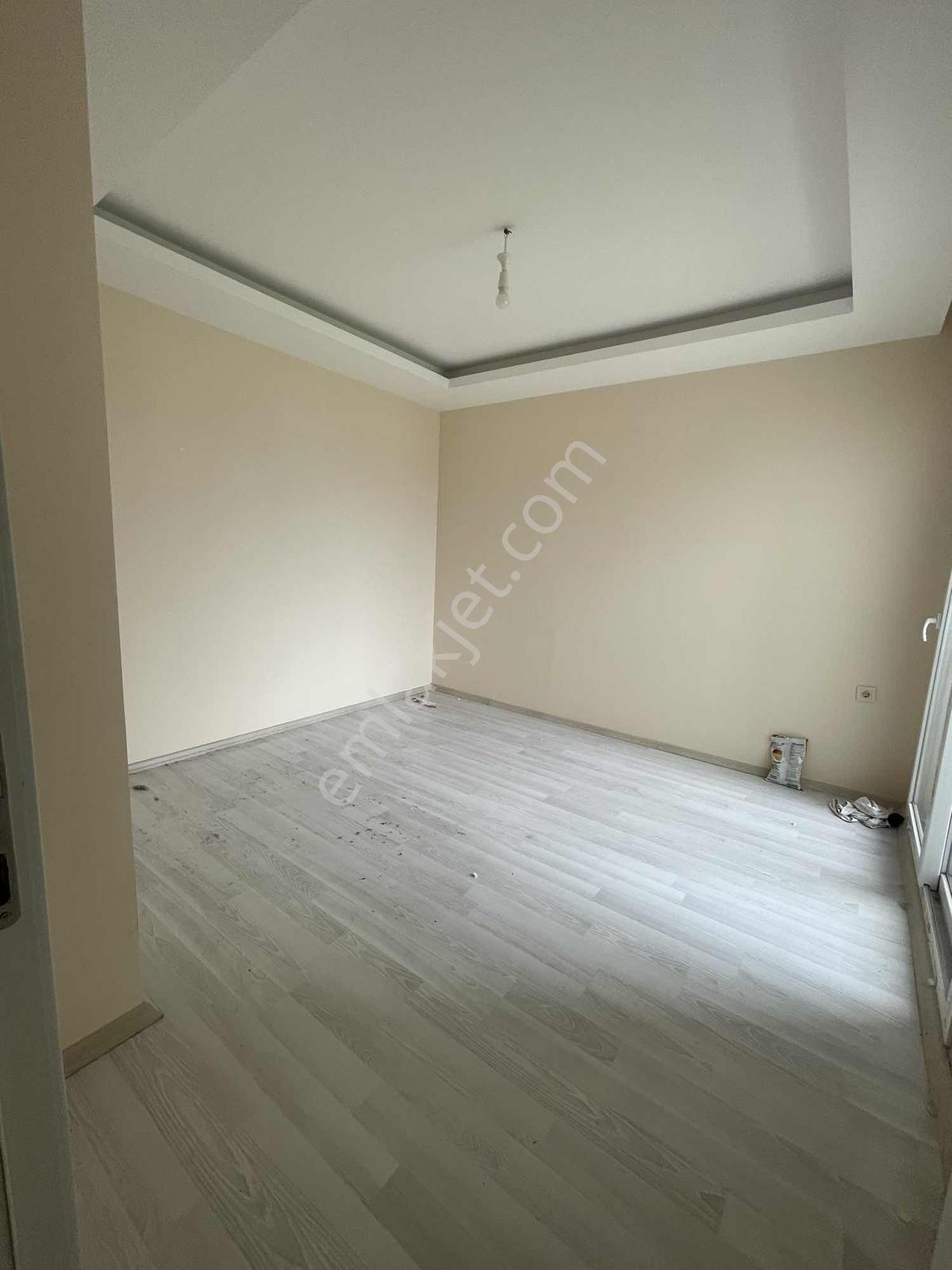 Cadde~üzeri~2+1~k.mutfak~az~katlı~cazip~aile~apartmanı~ - Görsel 15