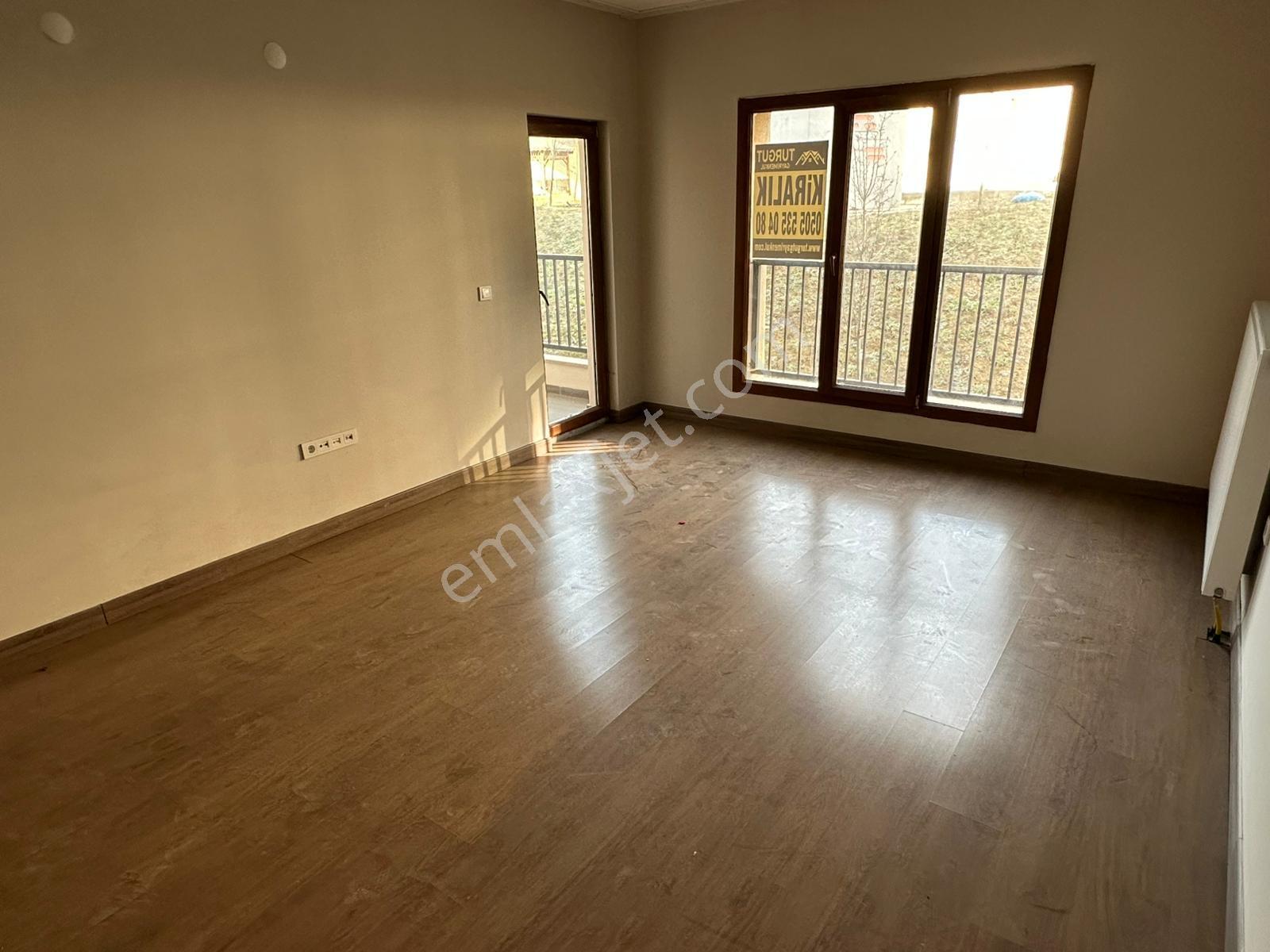 Korucuk'ta Kiralık 2+1 Daire - Turgut Gayrimenkul - Görsel 2