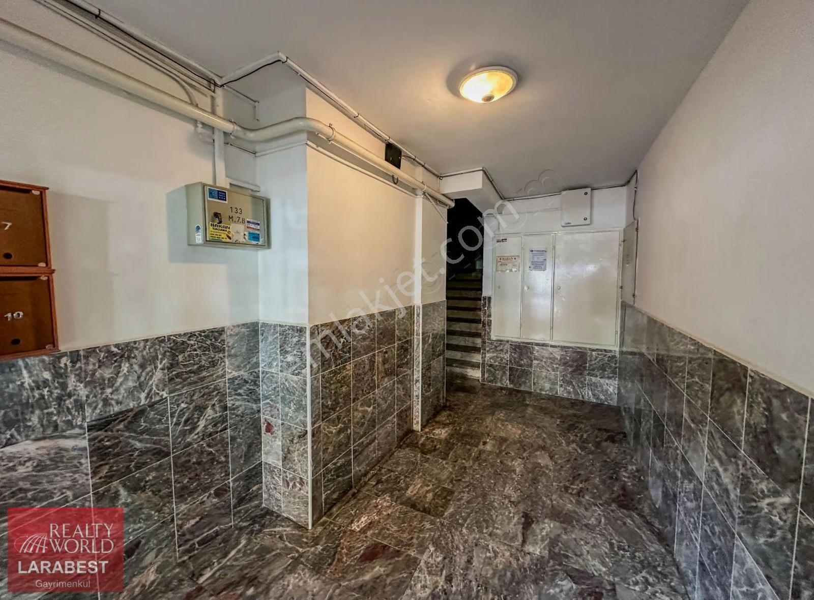Yeşilbahcede 3+1 160m2 Satılık Daire - Görsel 10