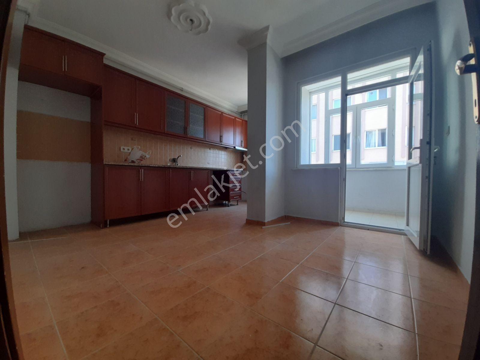 Metroya Yakın Kiralık Arakat Daire - Görsel 7