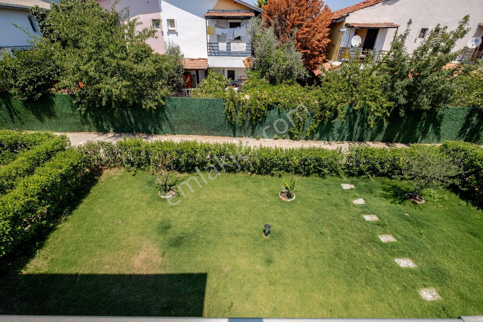 Urla Çeşmealtı Site İçerisinde Müstakil Kiralık 3+1 - Görsel 27