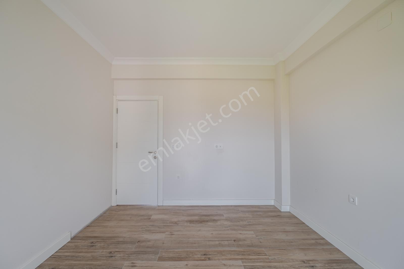 Urla Çeşmealtı Site İçerisinde Müstakil Kiralık 3+1 - Görsel 10