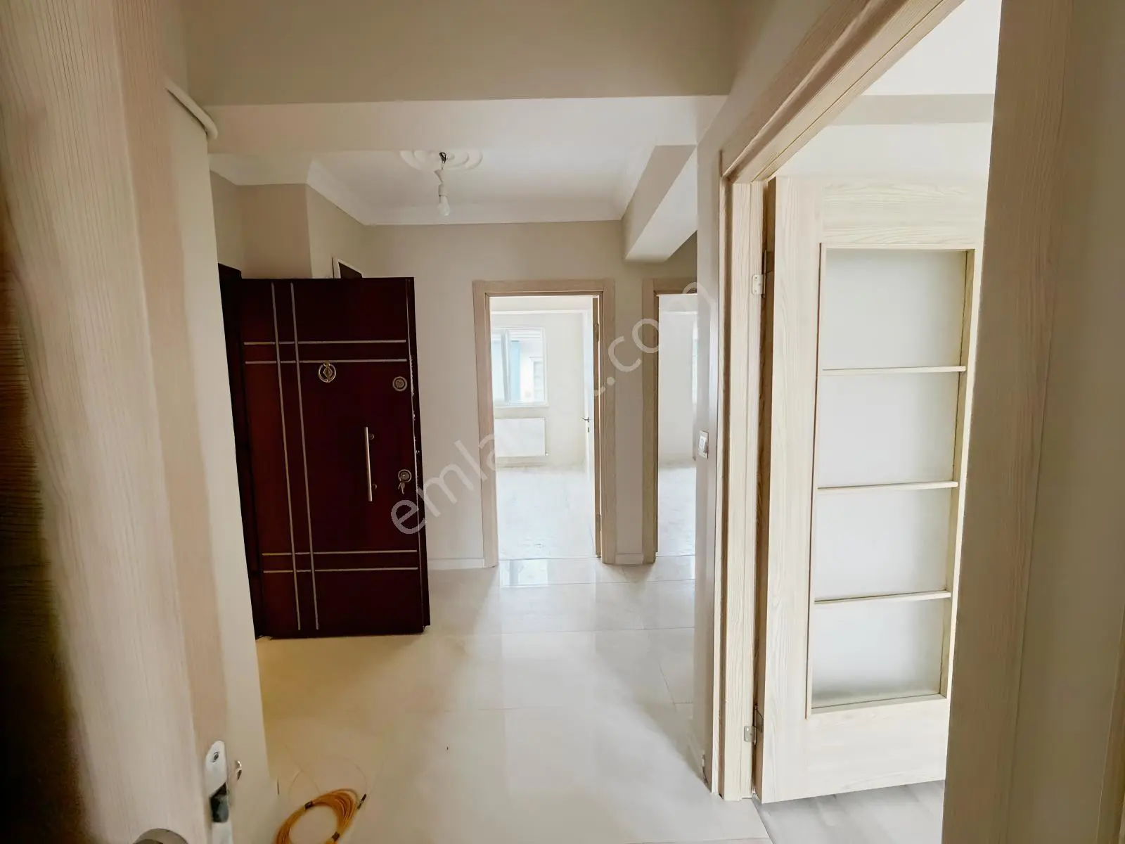 C21 İz Mehmet Çakar'dan Ottoman Otel Yakını Kiralık 4+1 Daire - Görsel 3