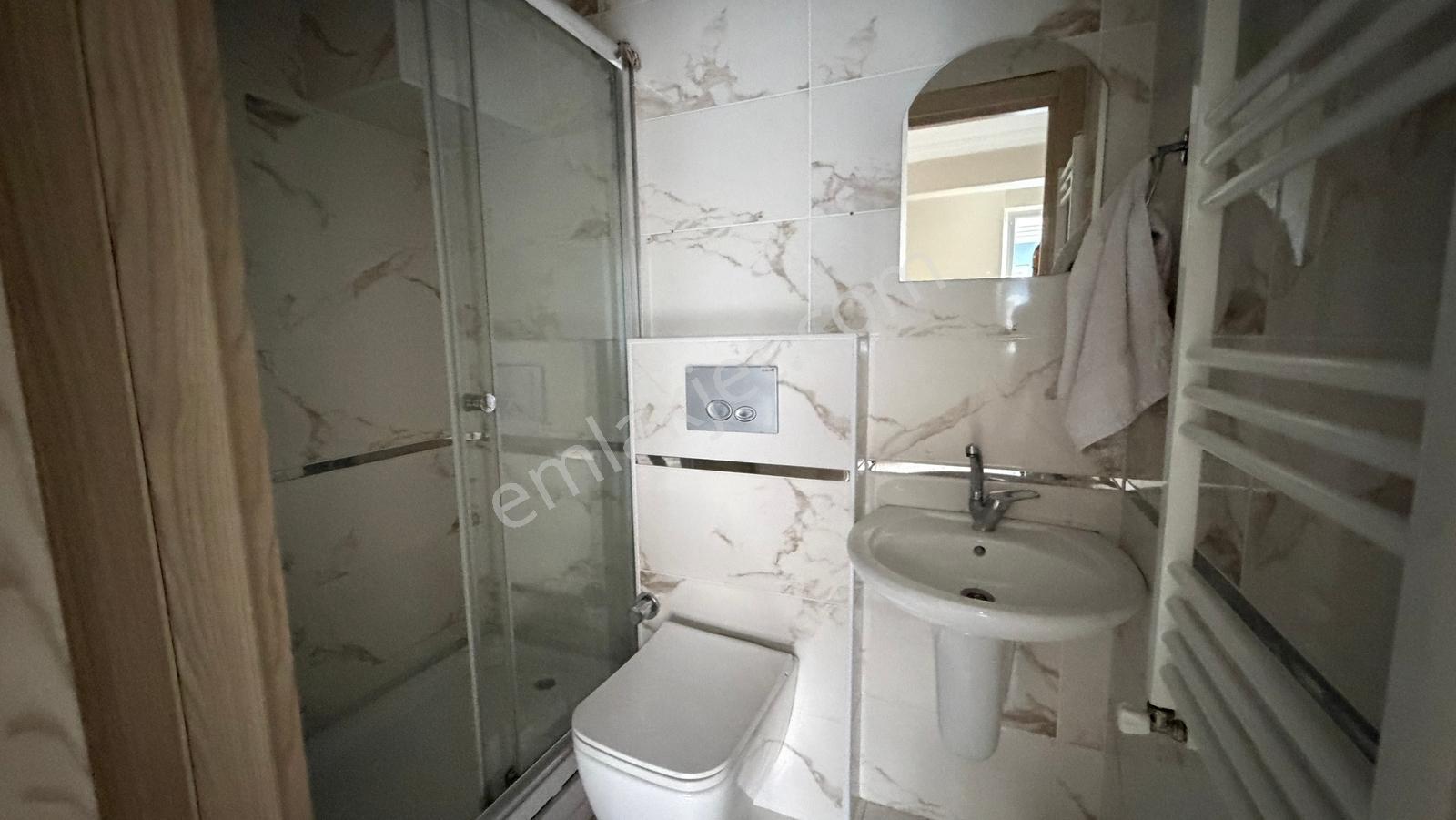 C21 İz Mehmet Çakar'dan Ottoman Otel Yakını Kiralık 4+1 Daire - Görsel 27