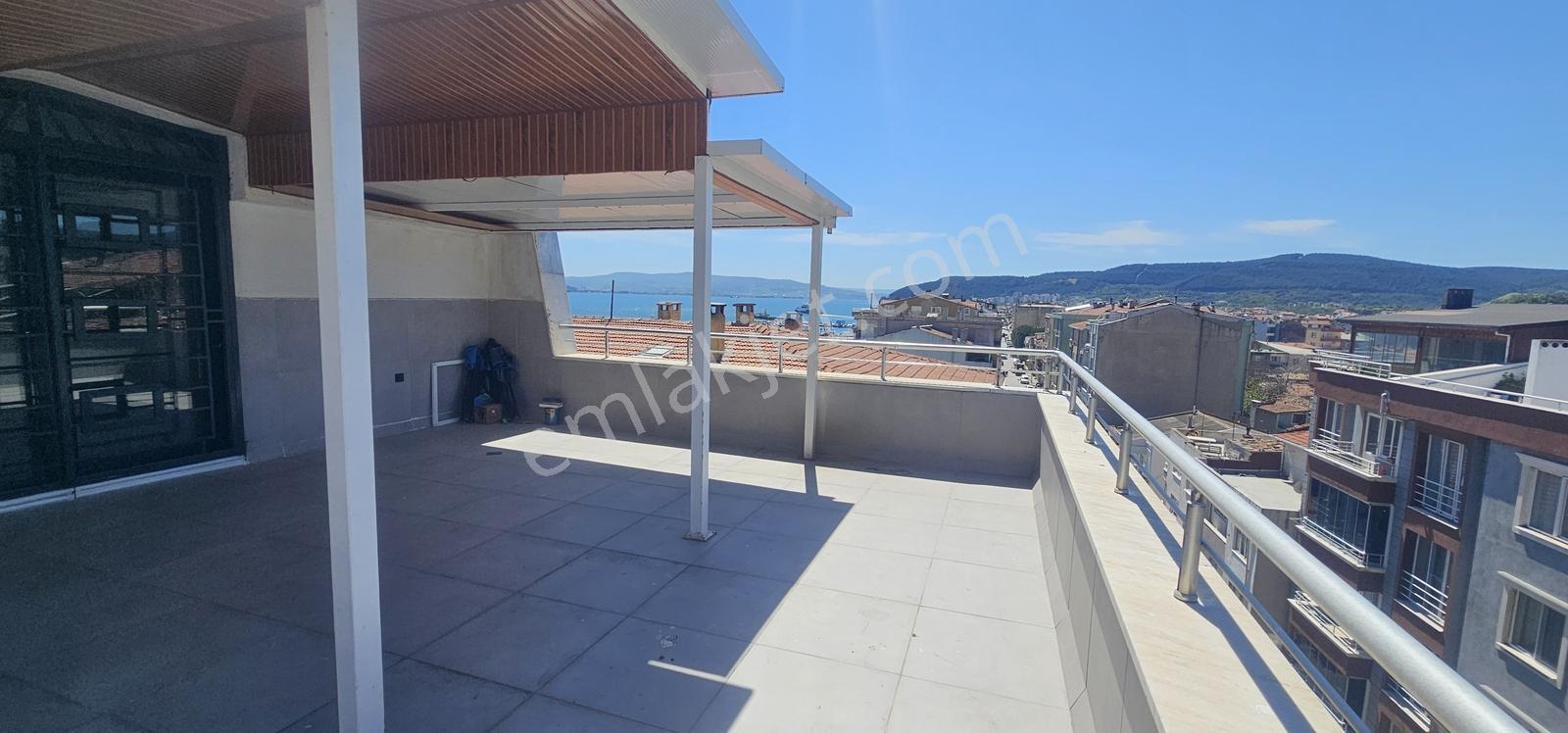 Çanakkale Eceabatta Boğaza Sıfır Geniş Dublex Daire - Görsel 3