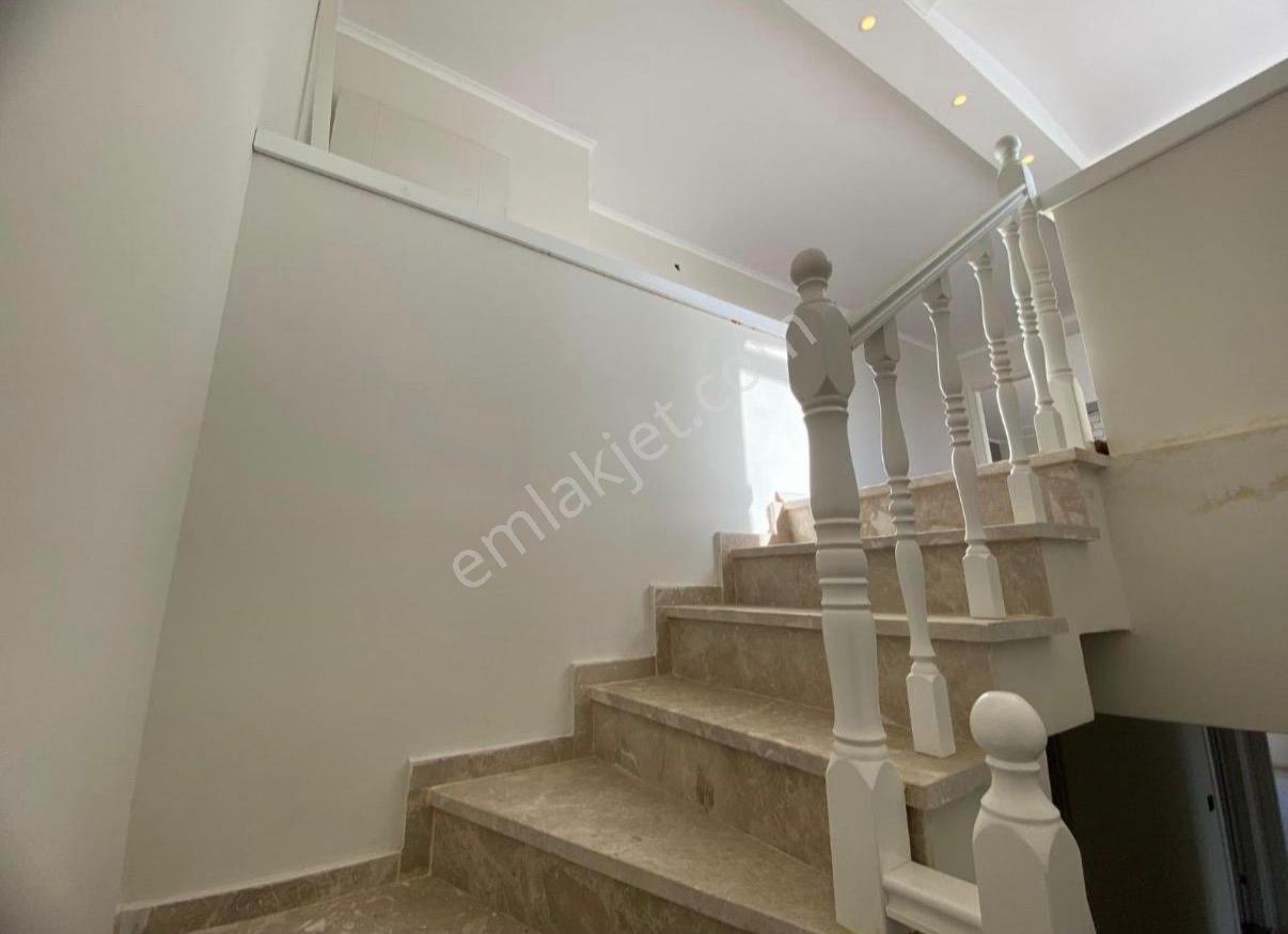 Çanakkale Eceabatta Boğaza Sıfır Geniş Dublex Daire - Görsel 18
