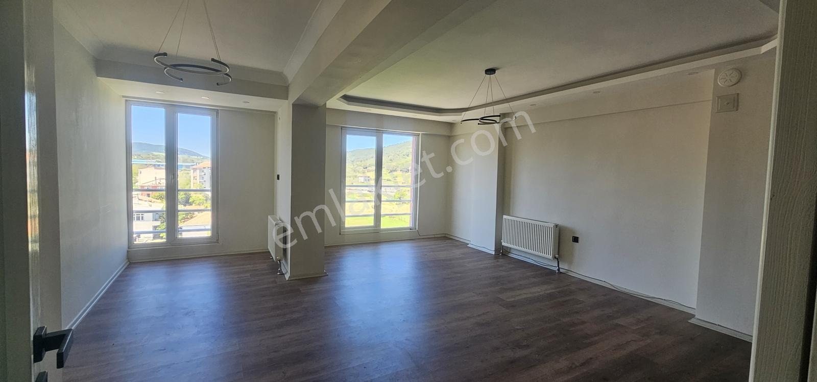 Çanakkale Eceabatta Boğaza Sıfır Geniş Dublex Daire - Görsel 20