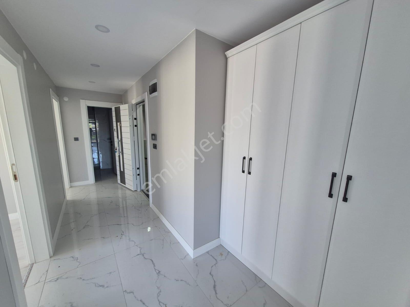 Delux'den 57.alay Caddesine 2.parselde Sıfır Lux Satılık 2+1 - Görsel 23