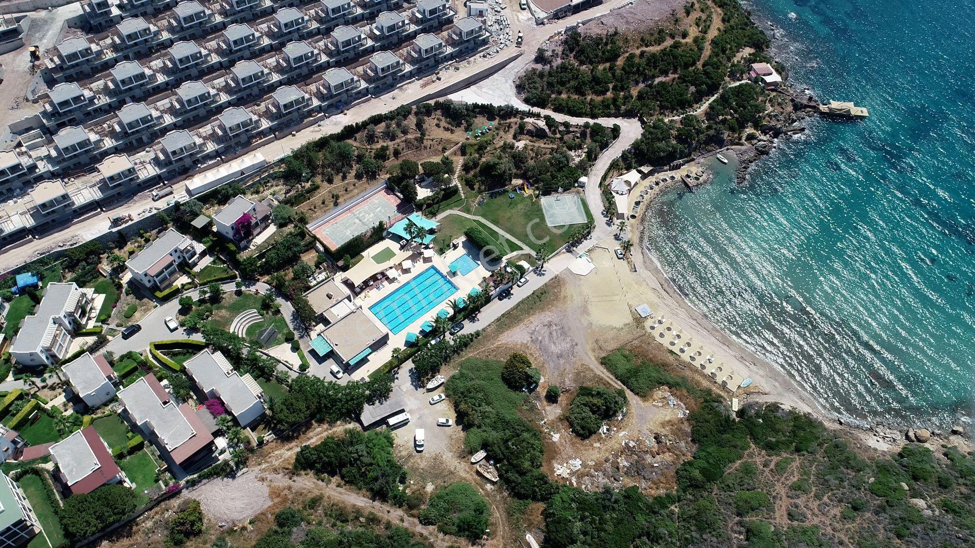 Muğla Bodrum Boğaziçi Regnum Sitesinde Denize Sıfır Dubleks Daire - Görsel 2