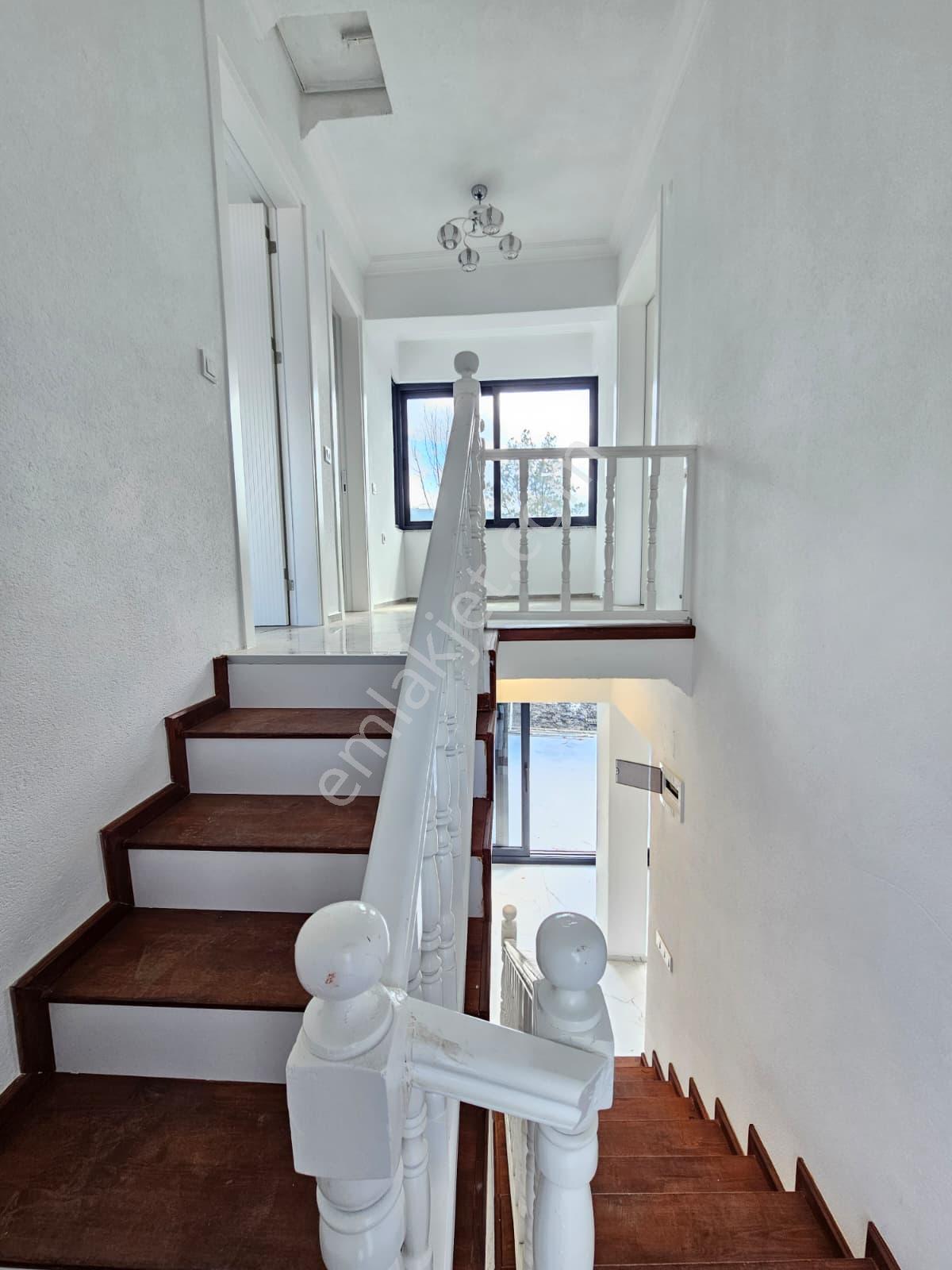 Muğla Bodrum Güllük Satılık Deniz Manzaralı Müstakil Villa - Görsel 21