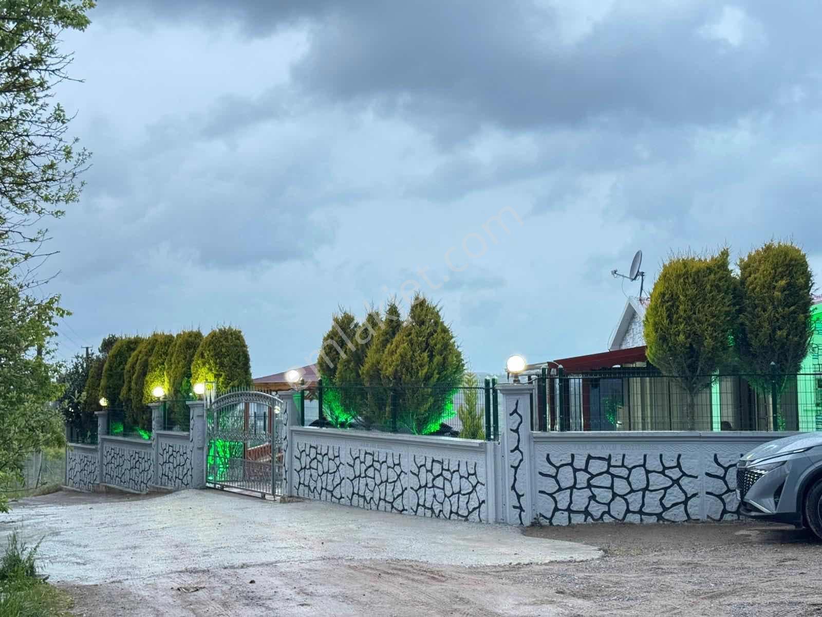 Resullerde 600 M2 İçinde Isıtmalı Havuzlu Müstakil 2+1 Villa - Görsel 30