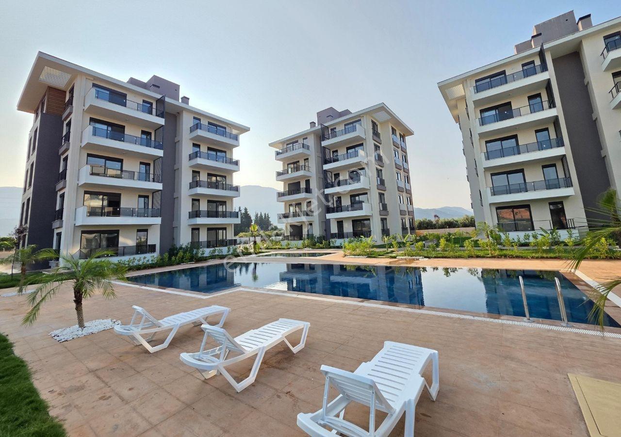 110 M2 Geniş 2+1 / Havuz Ve Dağ Manzaralı / Cam Balkonlu - Görsel 11