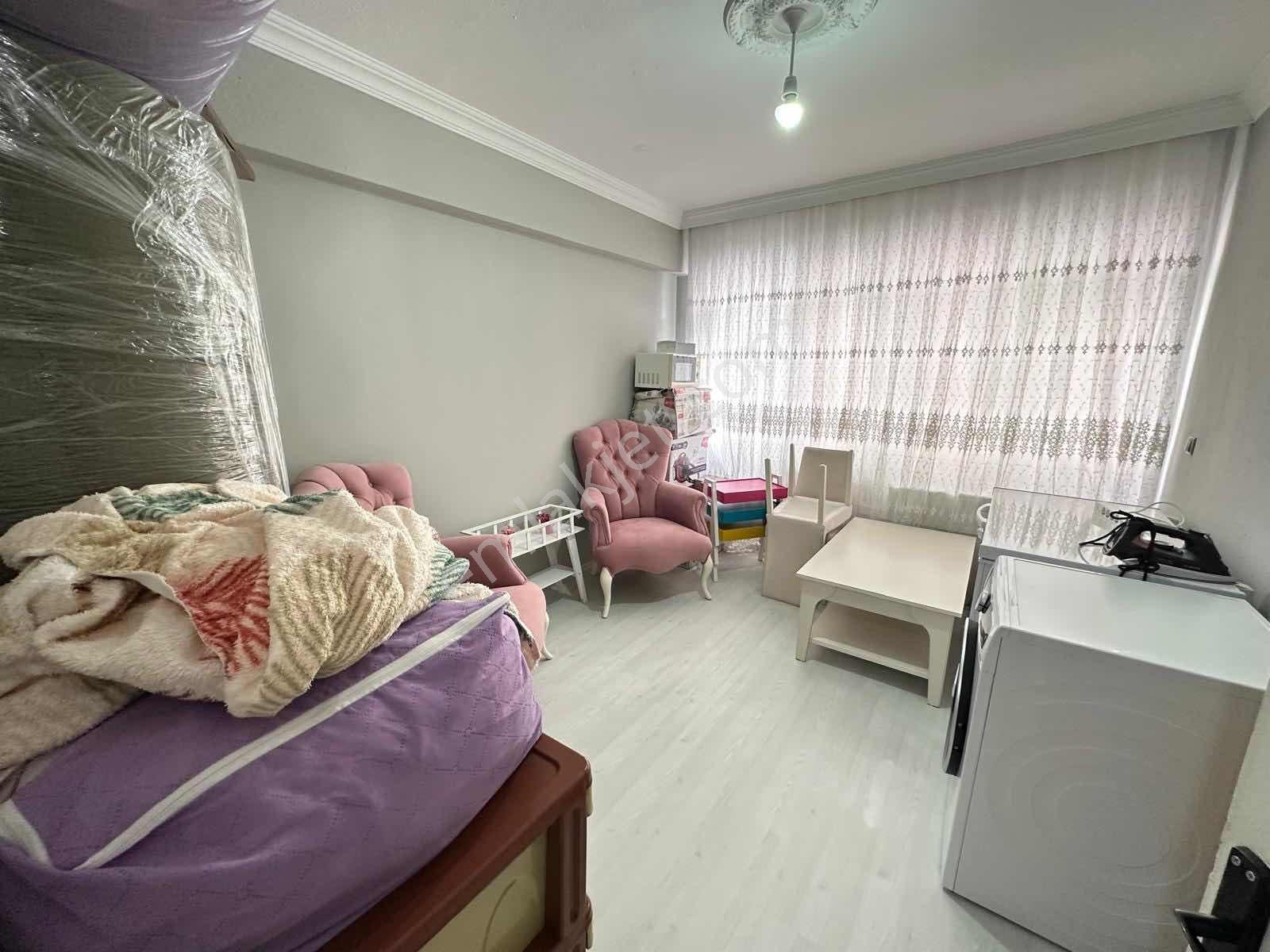 Enes Acur' Dan Selçuk Ecza Deposu Yanı Kiralık Daire - Görsel 11