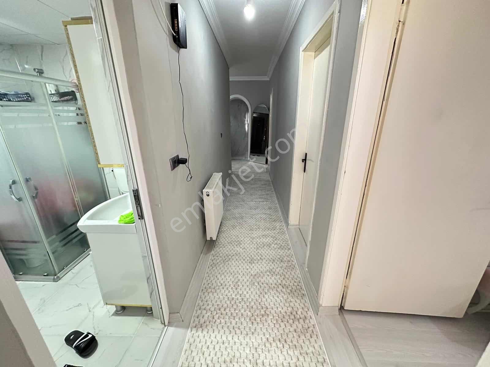 Enes Acur' Dan Selçuk Ecza Deposu Yanı Kiralık Daire - Görsel 4