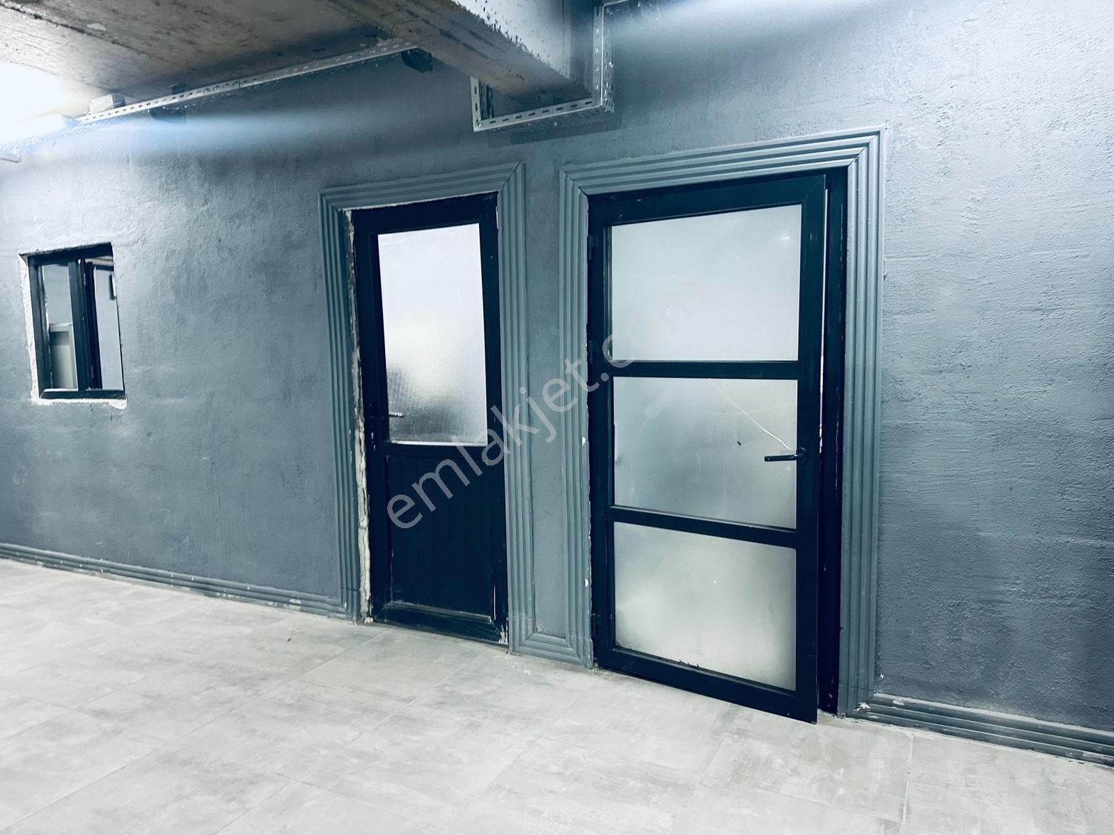 Remax Yeni'den Sanayi Sitesinde Kiralık 900 M² Kiralık İşyeri - Görsel 13