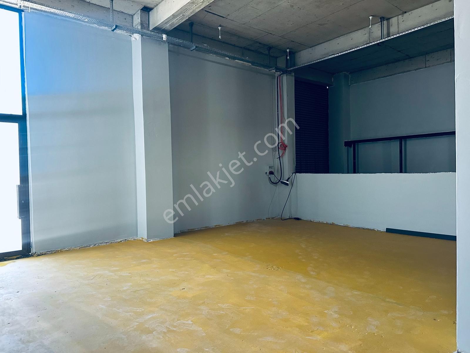 Remax Yeni'den Sanayi Sitesinde Kiralık 900 M² Kiralık İşyeri - Görsel 8