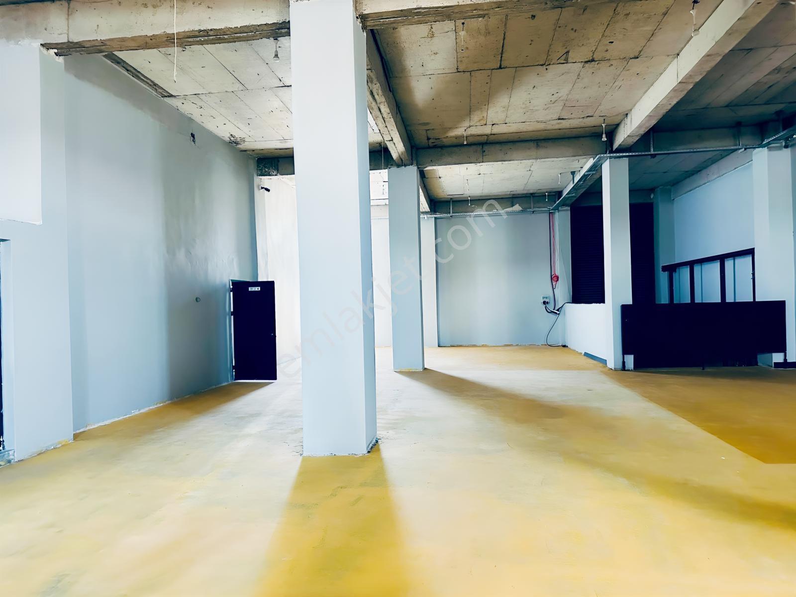 Remax Yeni'den Sanayi Sitesinde Kiralık 900 M² Kiralık İşyeri - Görsel 18