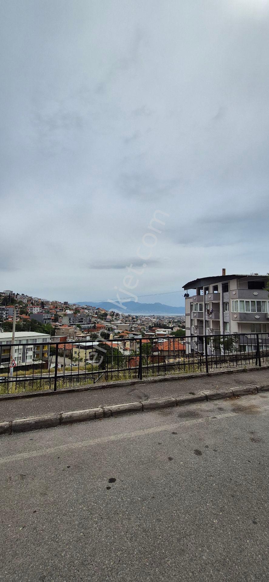 İzmir Çiğli Yakakentte 2+1 Eşyalı Satılık Daire - Görsel 9