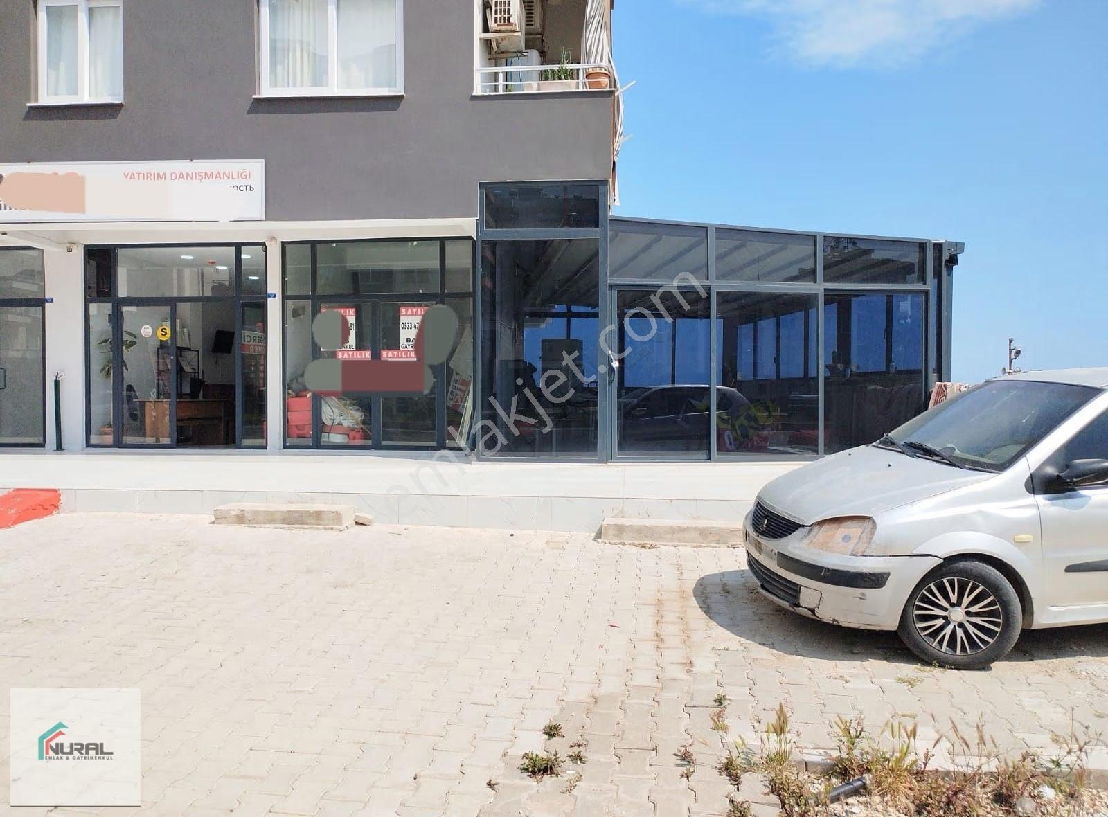 Satılık Sıfır Köşe Başı Geniş Dükkan