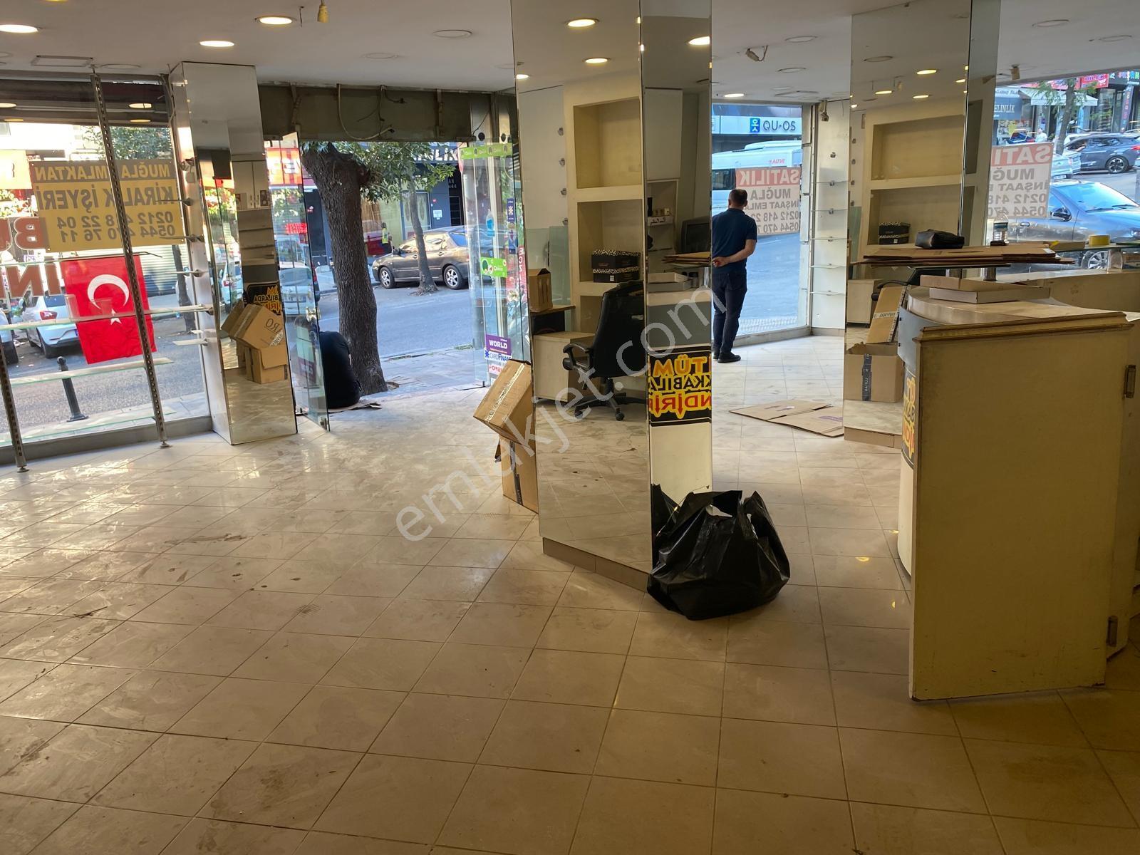 Muğla Emlaktan Cadde Üstü 480m 3 Katlı Mağaza İş Yeri - Görsel 23
