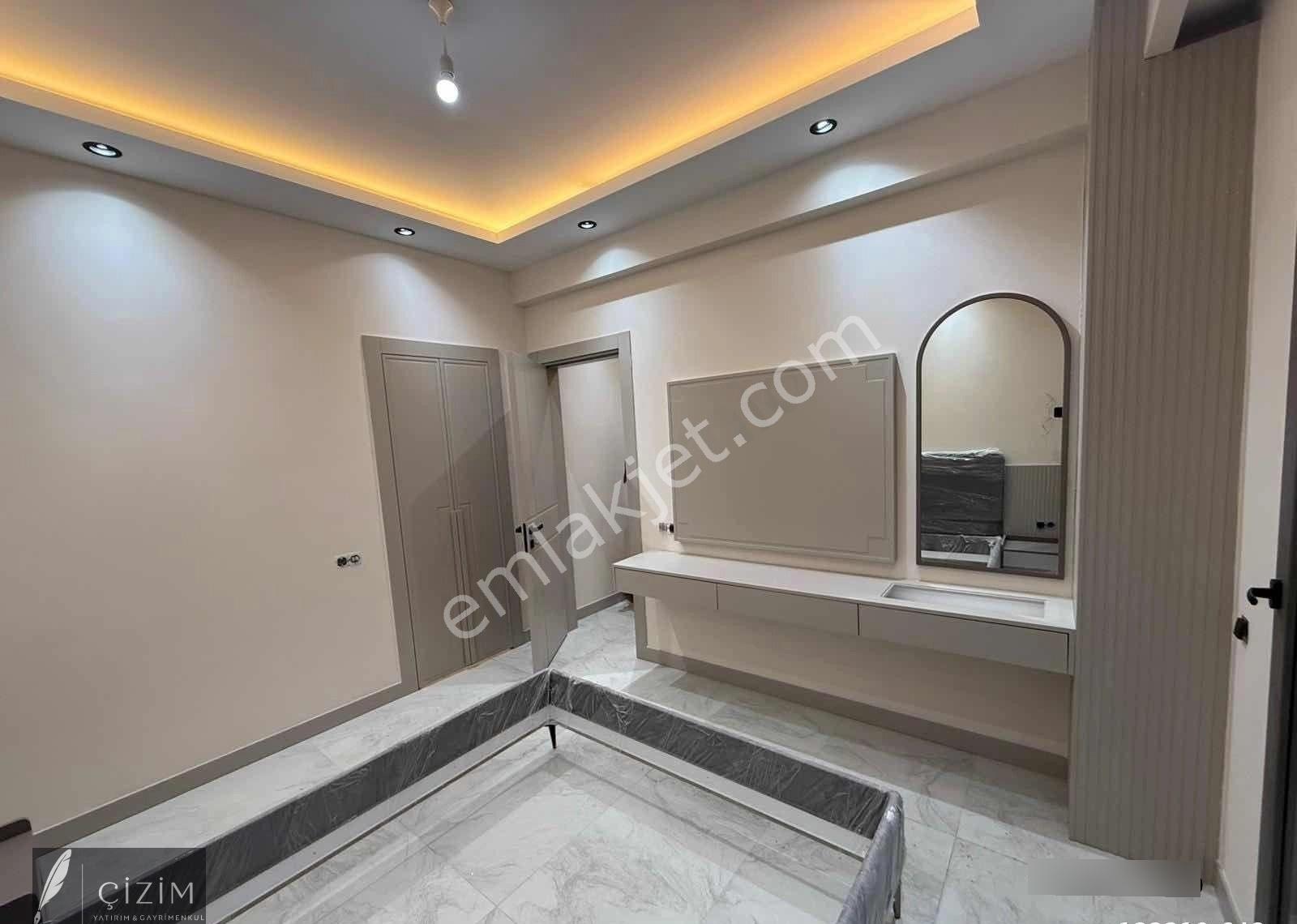 Yenişafak'ta Havuzlu Sitede K.otoparklı 3+1 Satılık Lüks Daire - Görsel 7