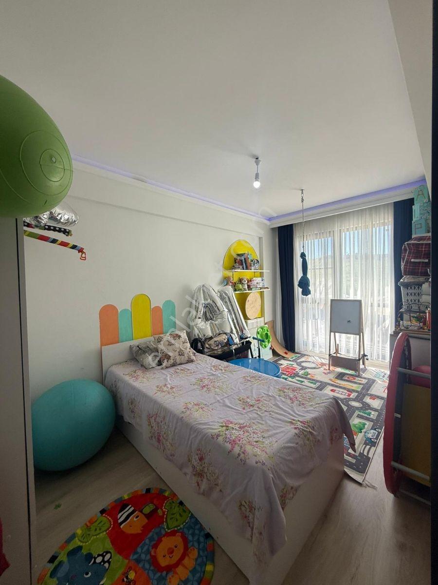 Prestij Sitesinde Satılık 3+1 Arakat Daire - Görsel 13