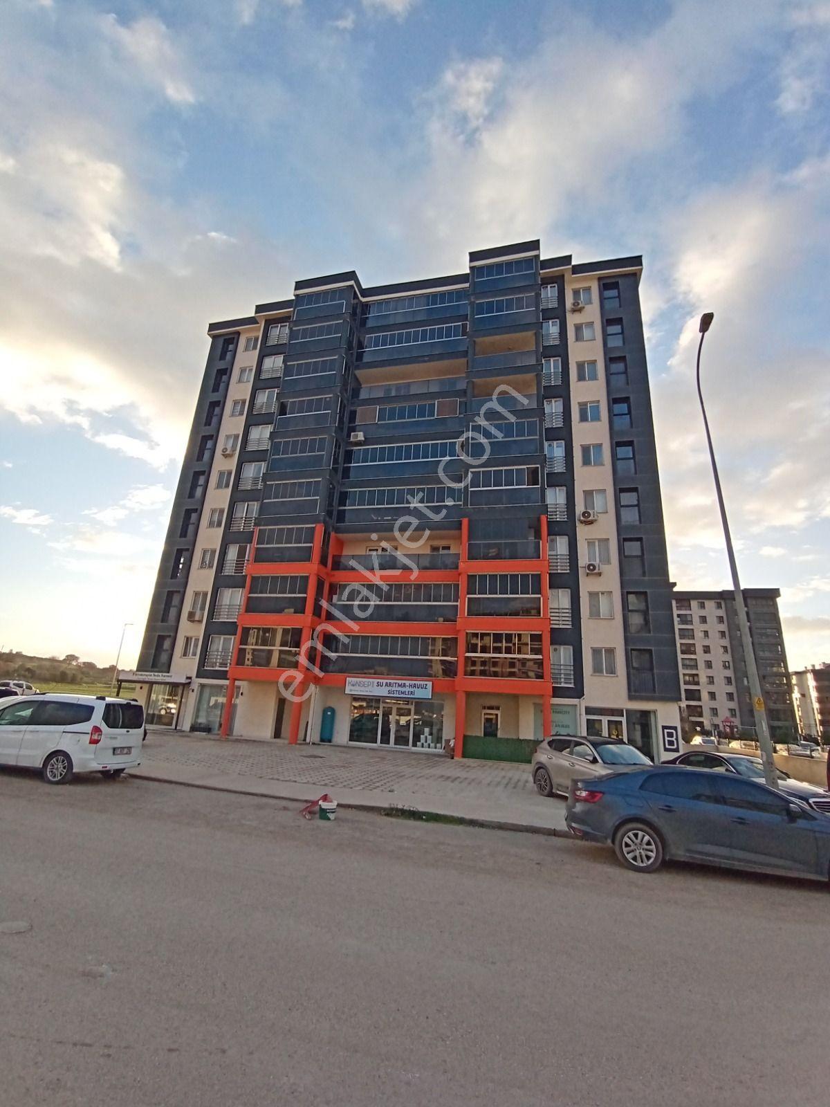 Çanakkale Esenler'de Site İçerisinde Arakat Sıfır 1+1 Kiralık Daire - Görsel 2