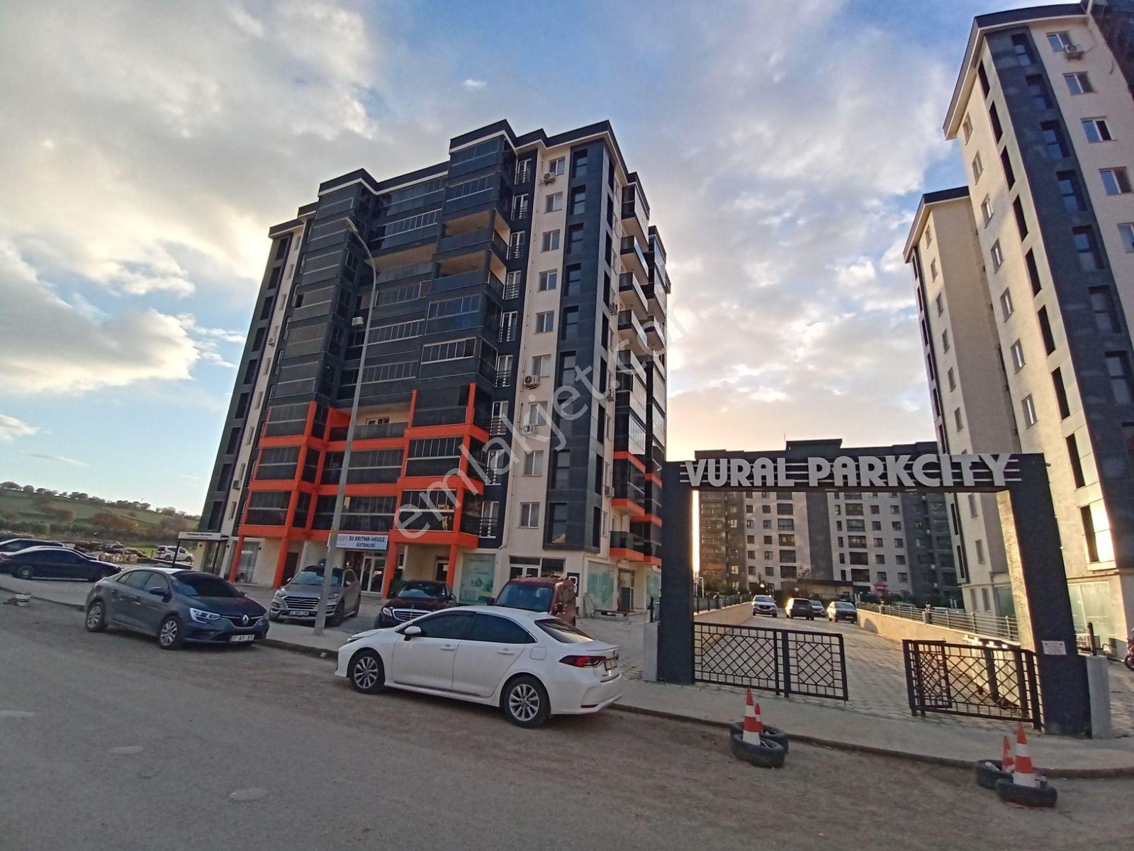 Çanakkale Esenler'de Site İçerisinde Arakat Sıfır 1+1 Kiralık Daire - Görsel 24