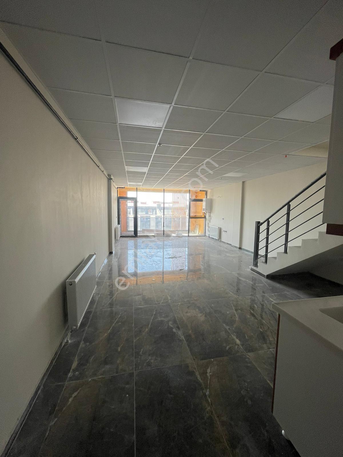 Araç Muayene İstasyonu Karşısı Corner 1 Loft Ofis - Görsel 2