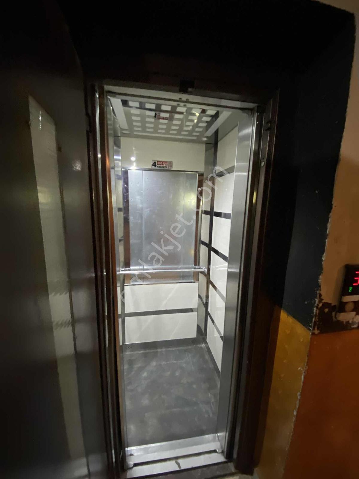 2y Duman Emlak'tan Karşıyaka Camii Yanında 3+1 Kiralık Daire - Görsel 32