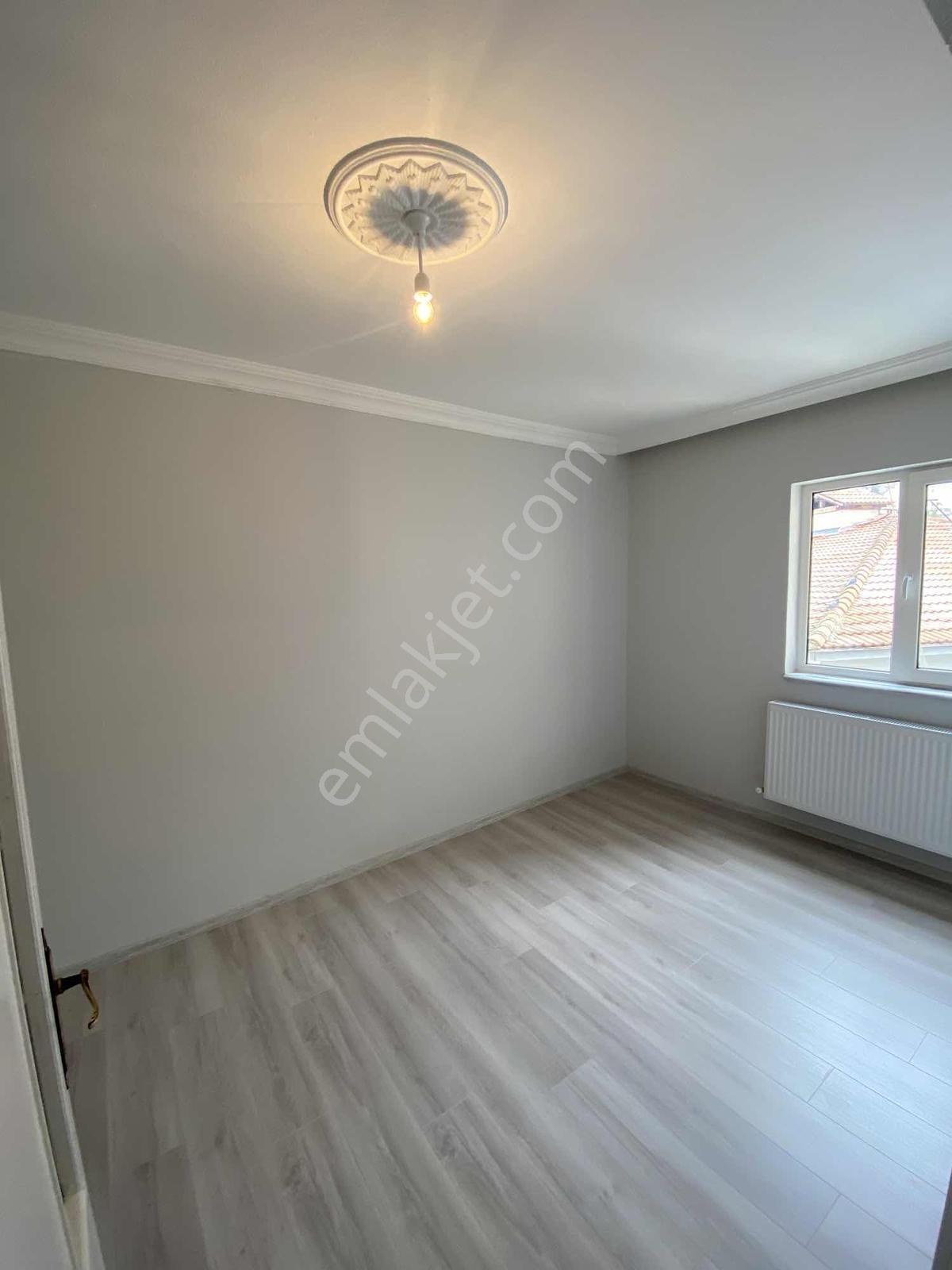 2y Duman Emlak'tan Karşıyaka Camii Yanında 3+1 Kiralık Daire - Görsel 9