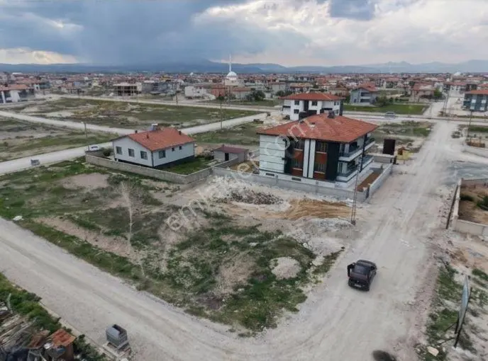 İmarlı Arsa 650 Metrekare - Görsel 3