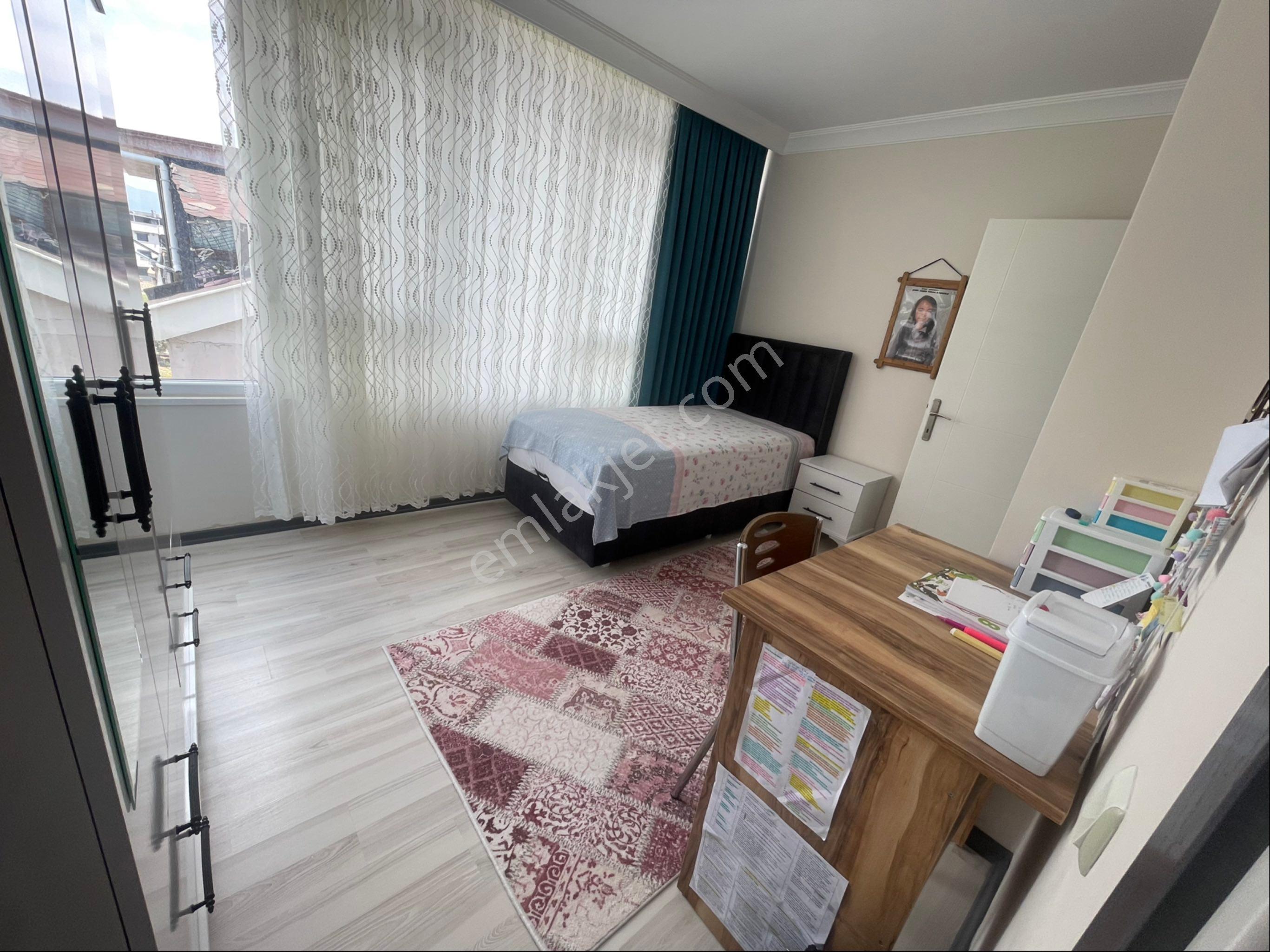 Didim Cumhuriyet Mahallesi’nde Geniş 4+1 Duble - Görsel 15