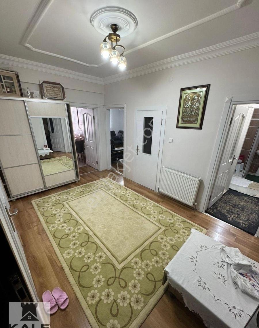 Çarşıya Yürüme Mesafesinde Geniş Ve Bakımlı Satılık 3+1 Daire - Görsel 16