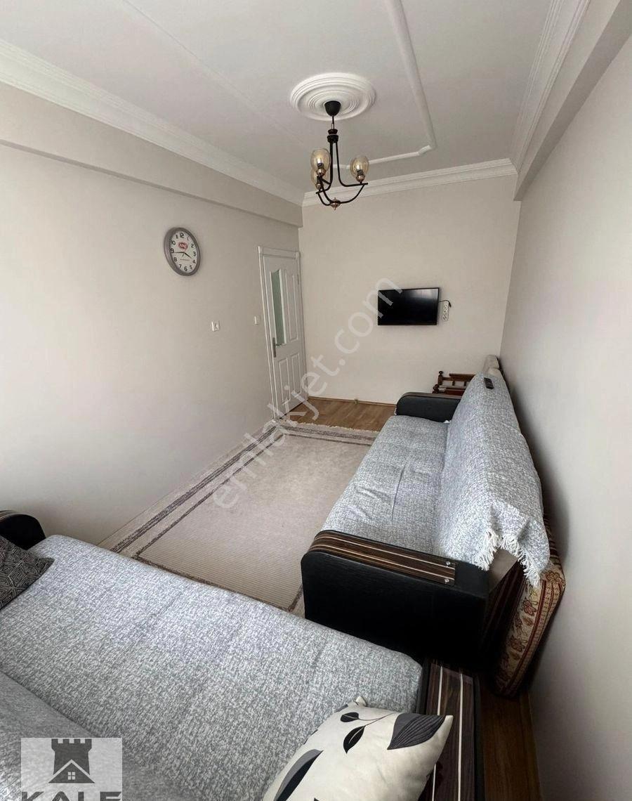 Çarşıya Yürüme Mesafesinde Geniş Ve Bakımlı Satılık 3+1 Daire - Görsel 19