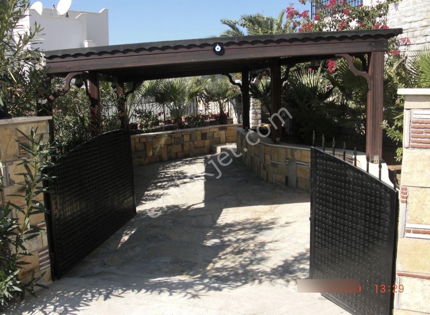 Bodrum Merkezde, Sahibinden Özel Yüzme Havuzlu, Full Eşyalı. - Görsel 11