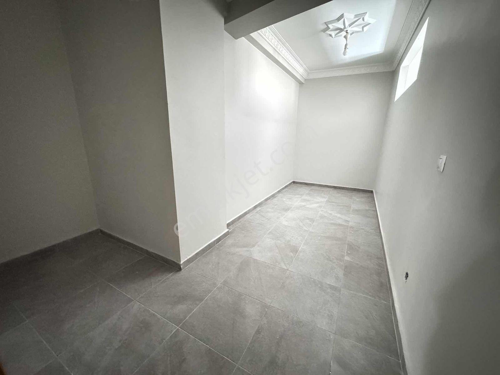 Ataşehir Örnek Mahallesinde Satılık Ters Dubleks 3,5+1 Daire - Görsel 20