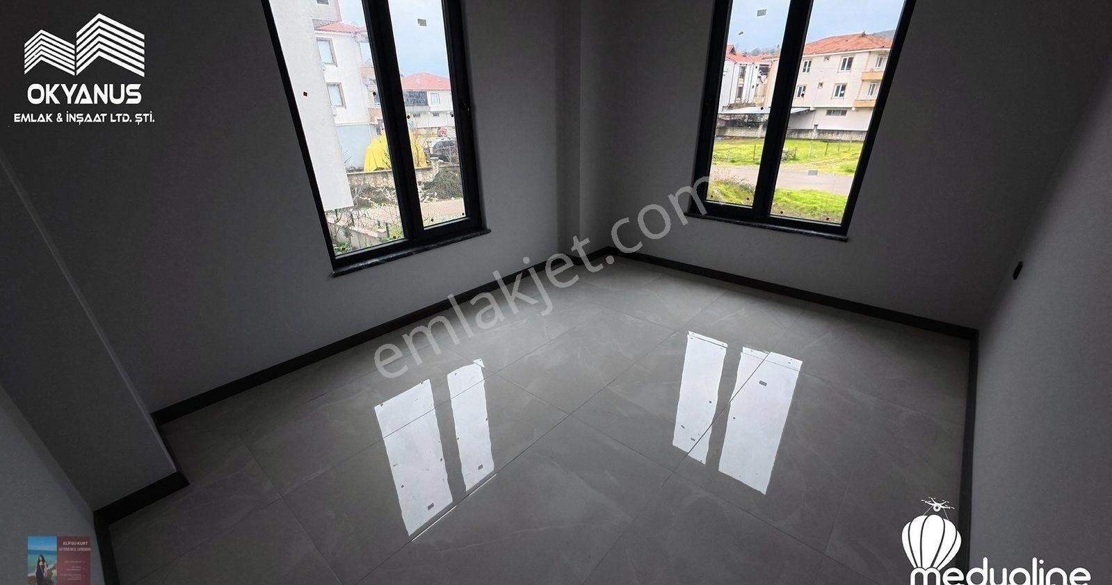 Sakarya Karasu'da Tam Müstakil Geniş Bahçeli Geniş M2'li Jakuzili Dubleks Villa - Görsel 34