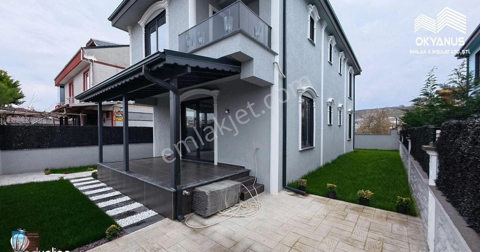 Sakarya Karasu'da Tam Müstakil Geniş Bahçeli Geniş M2'li Jakuzili Dubleks Villa - Görsel 2