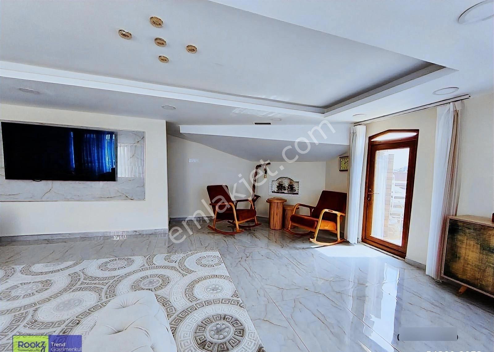Çekmeköyde Ana Caddeye Cepheli Dubleks Konut - Görsel 21