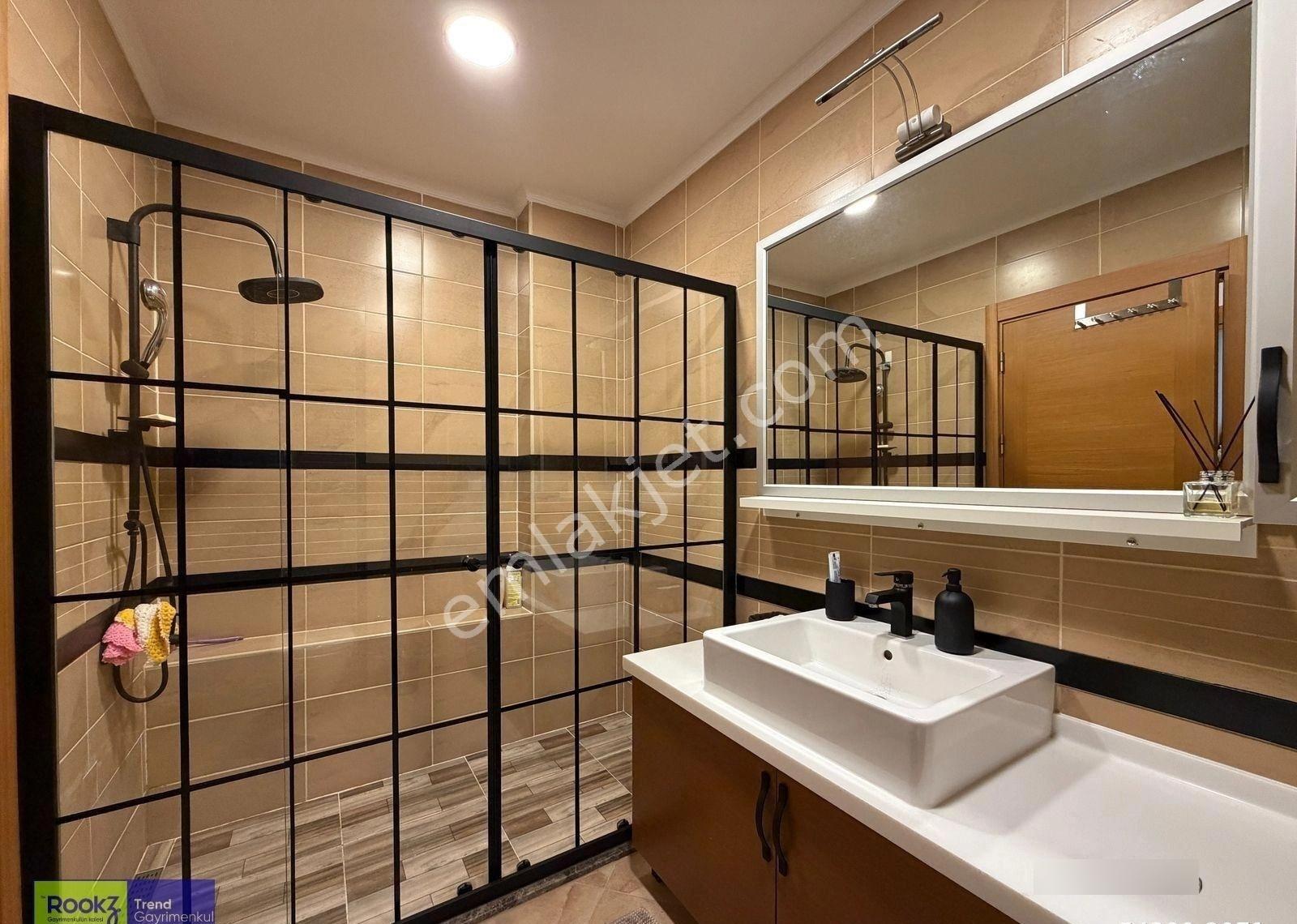 Sancaktepe Sultanlar Karat Sitesinde Lüks 4+1 Bahçe Katı Fırsatı - Görsel 23