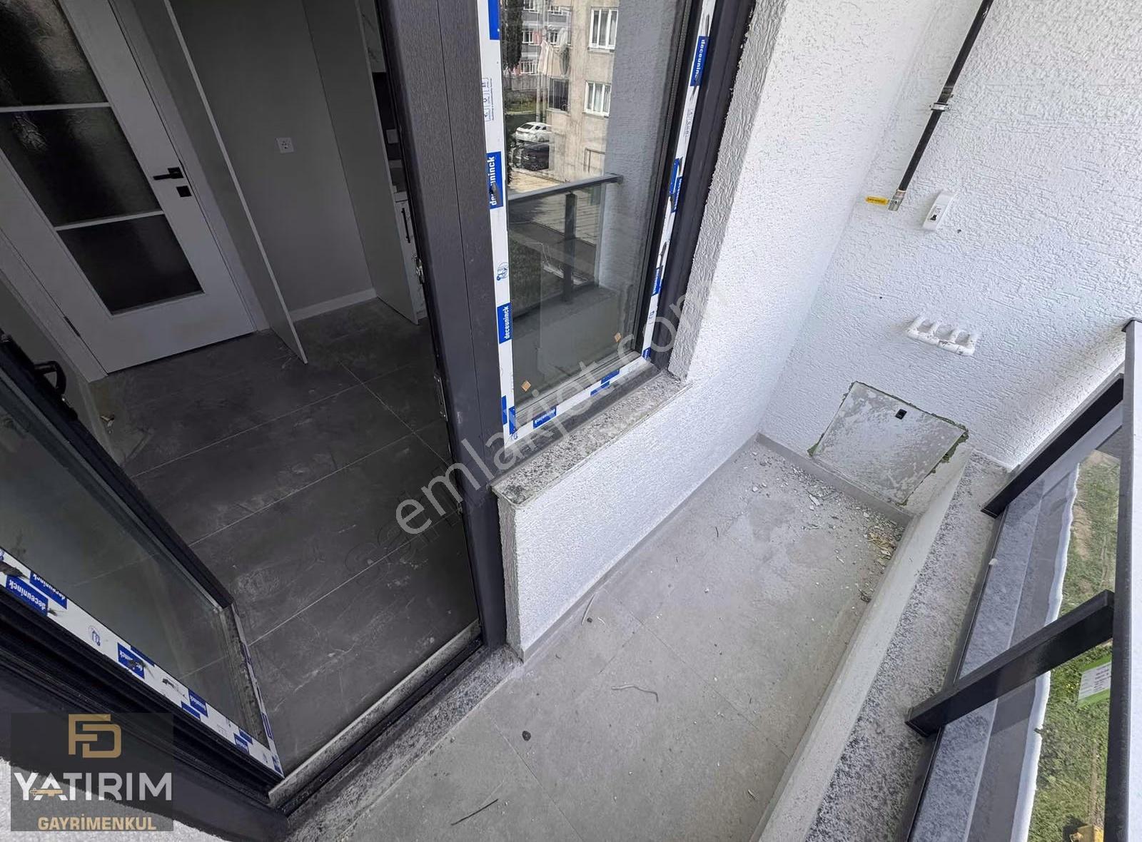 Darıca Marmaray Yakını Asansörlü 3+1 120 M2 Lüx En Üst Kat - Görsel 5