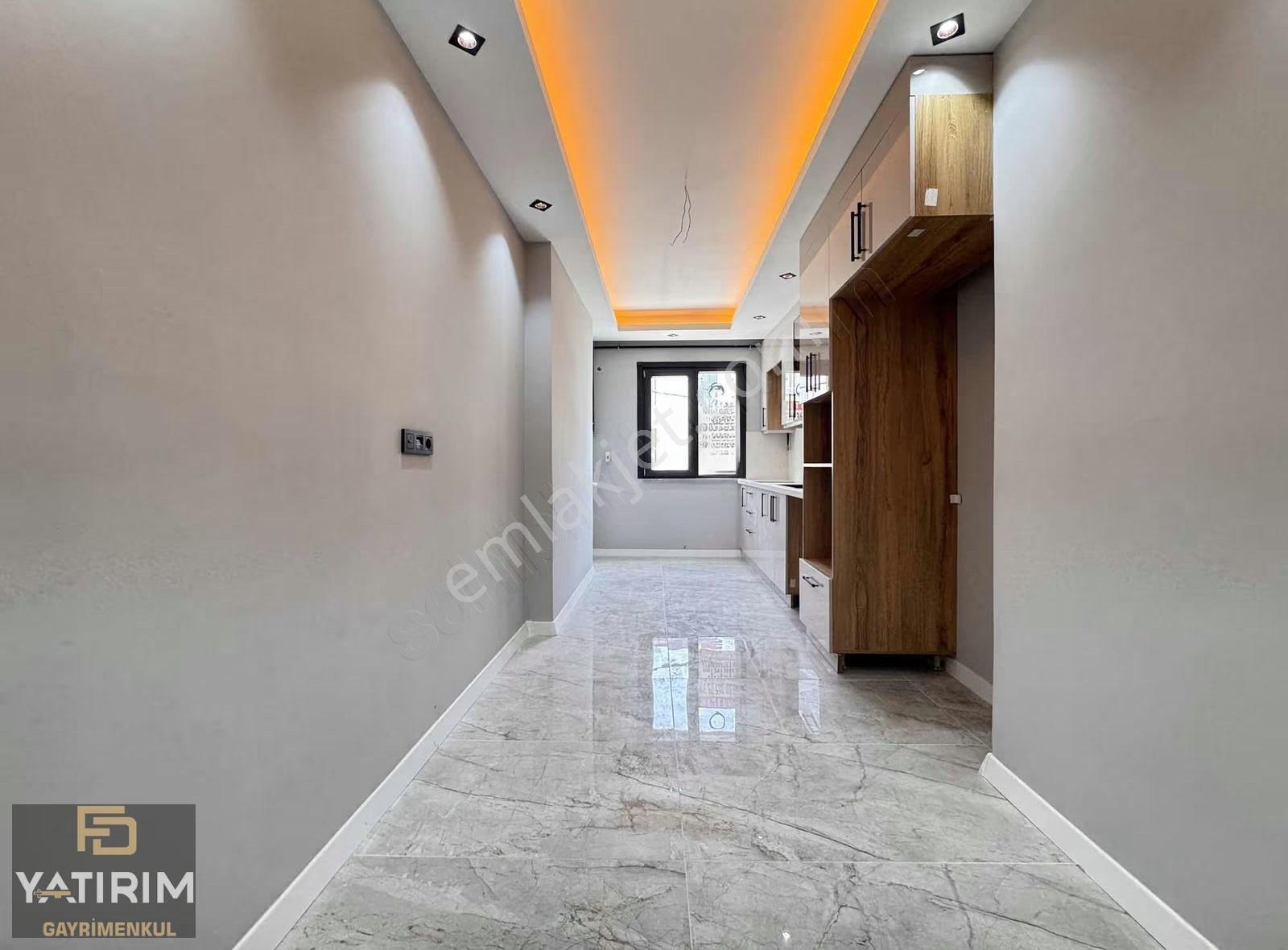 Hastane Yakını Asansörlü Deniz Manzaralı 3+1 120 M2 Ara Kat - Görsel 8