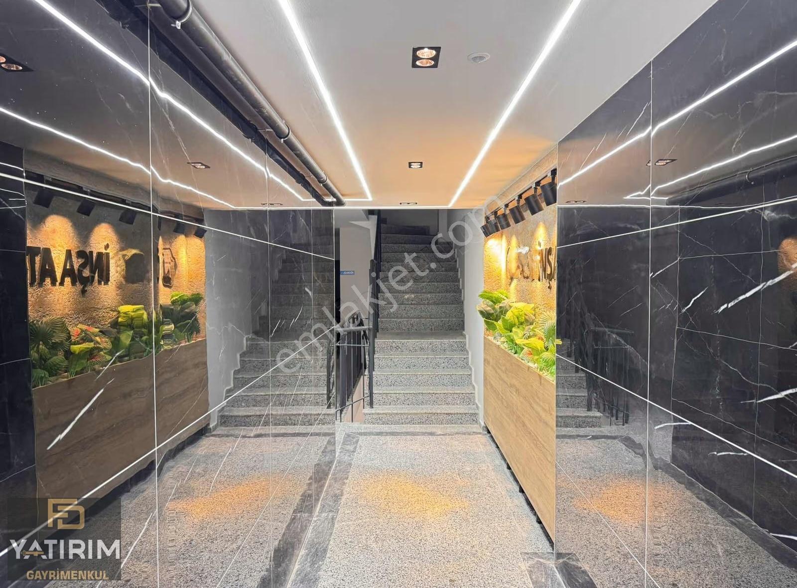 Hastane Yakını Asansörlü Deniz Manzaralı 3+1 120 M2 Ara Kat - Görsel 7