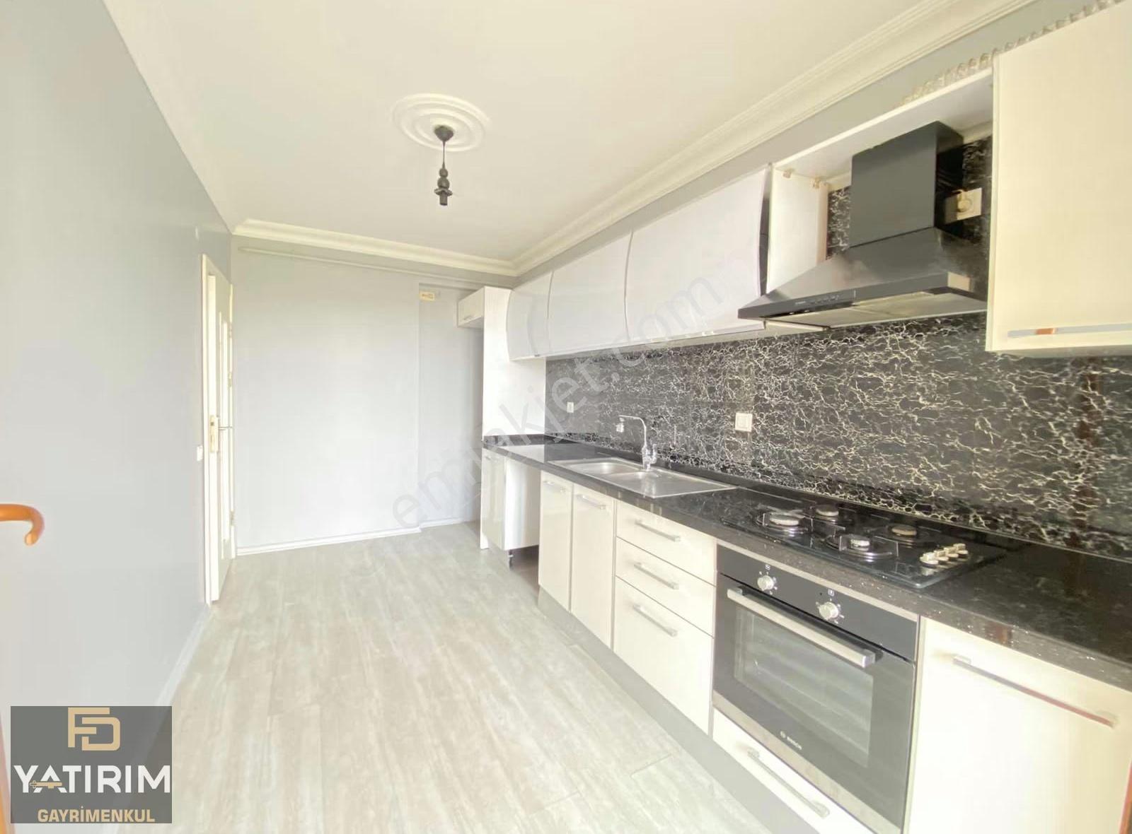 Cami Mah. Site İçerisinde 5+1 260m2 Full Deniz Manzaralı Dubleks - Görsel 2