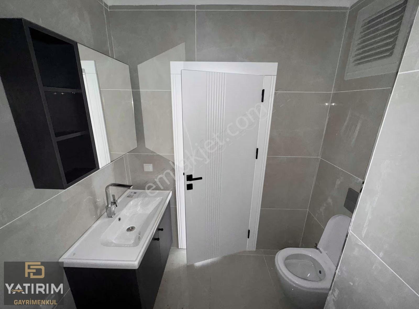Cadde Yakını Merkezi 3+1 125 M2 Ebeveyn Banyolu Orta Kat Daire - Görsel 19
