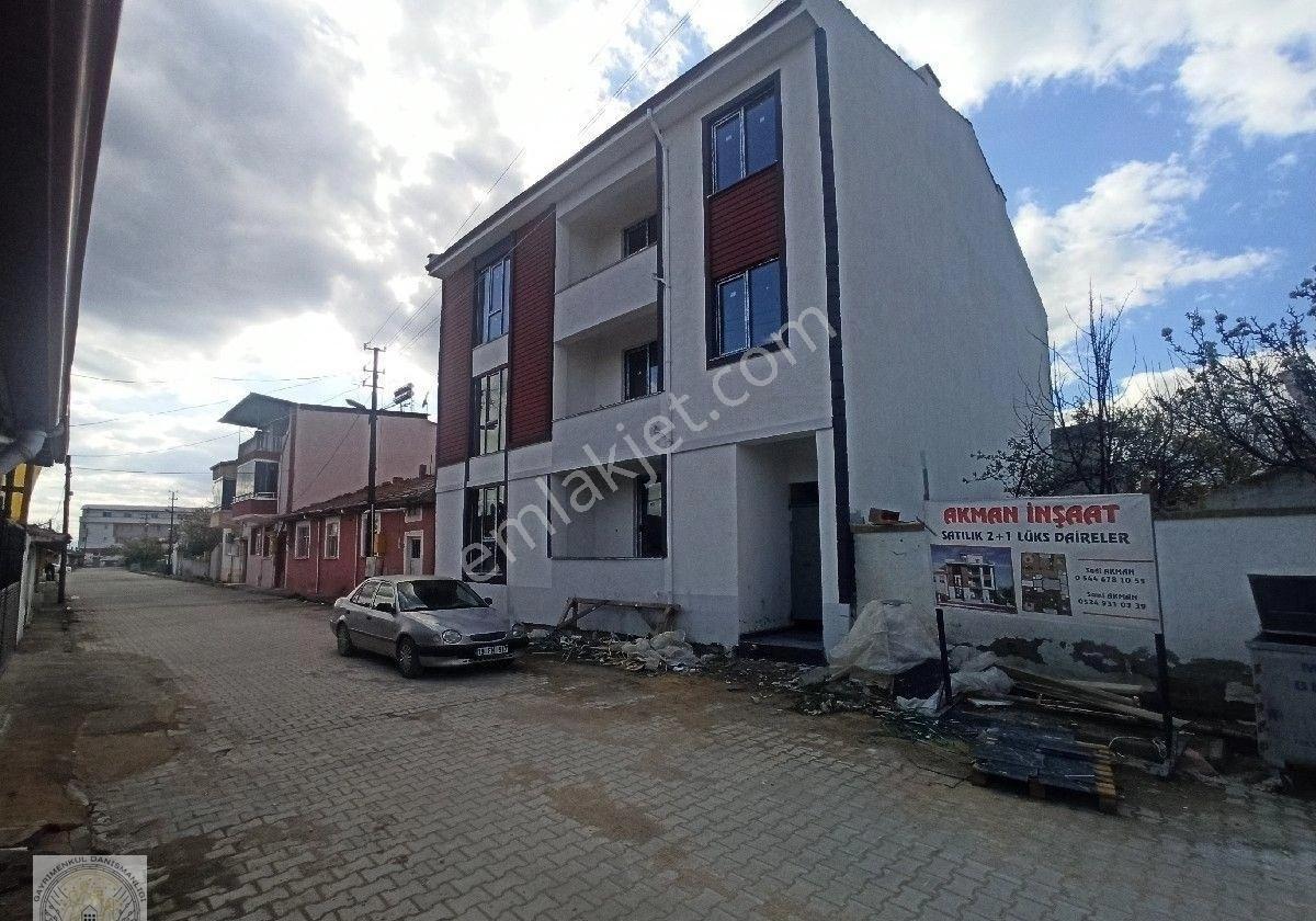 Yuvam Emlaktan Yunus Emre Mah Sandal Sokakta Anahtar Teslim Satılık 2+1 Daireler