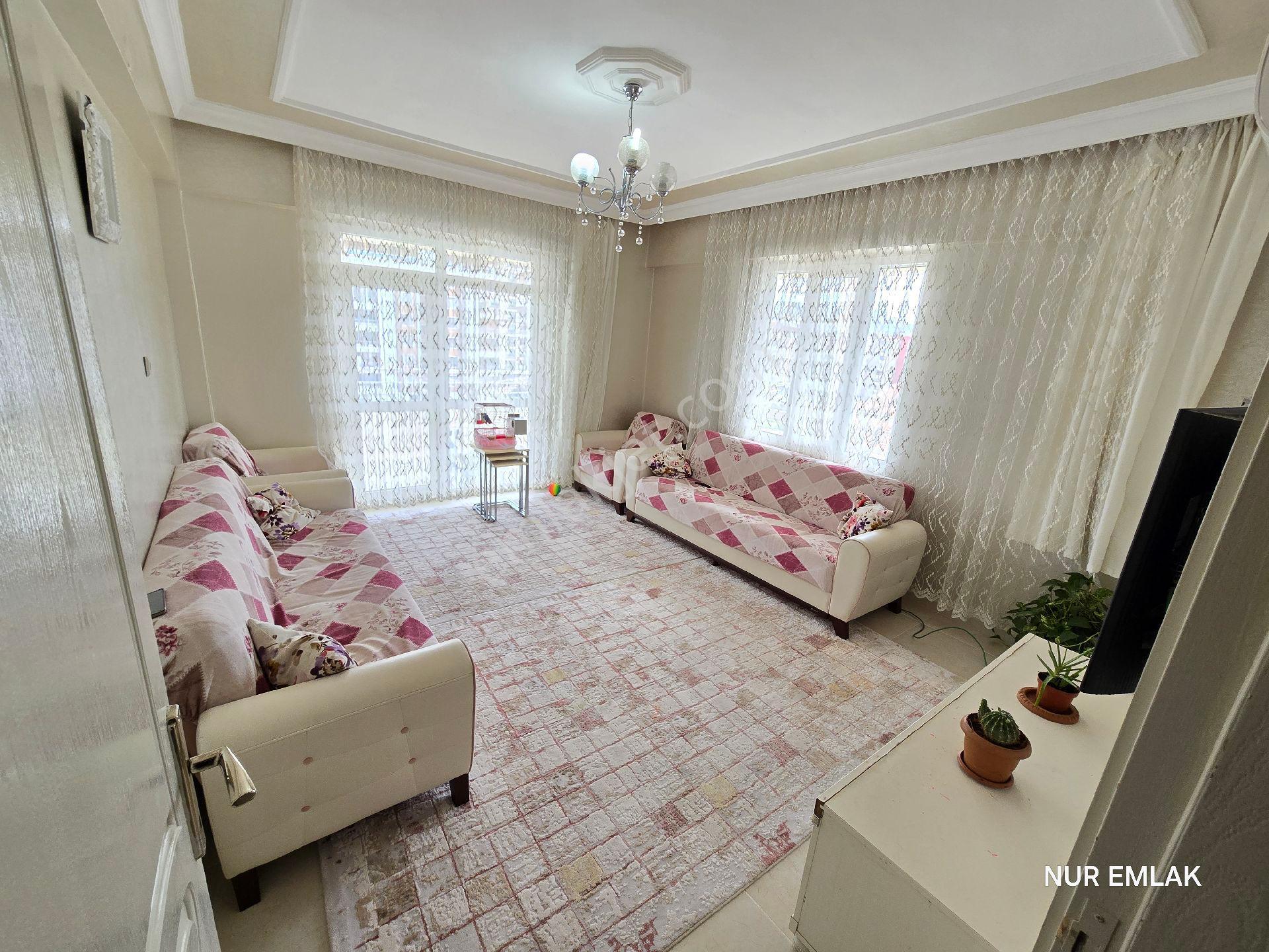 Şenevler Vefa Cami Yanı Park Manzaralı 3+1 Daire **nur Emlak ** - Görsel 6